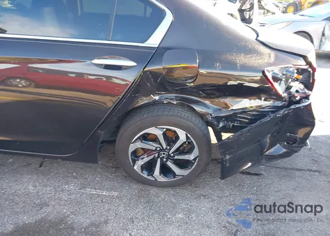 2017 Honda Accord Ex-L z USA, uszkodzony, nr VIN 1HGCR2F8XHA196581